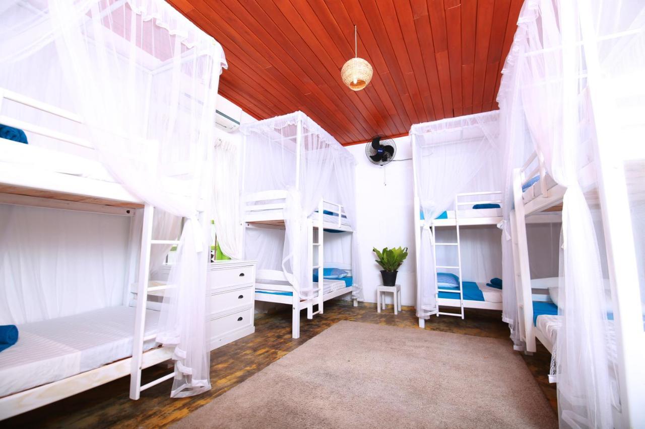 Bluefin Adventure And Deep Sea Fishing Hostel ฮิกคาดูวา ภายนอก รูปภาพ